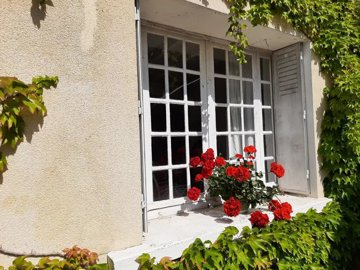 a052e4fddb3fe4060a8ea4892512a7a4703eefd5ed192