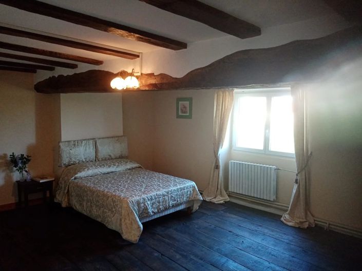 Image No.15-6 Bed House for sale