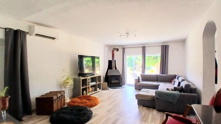 Image No.7-3 Bed House for sale