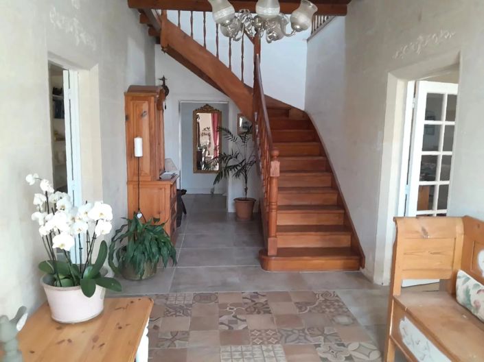 Image No.7-4 Bed House for sale