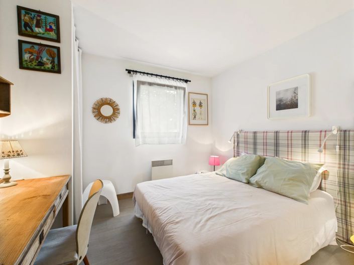 Image No.8-3 Bed House for sale