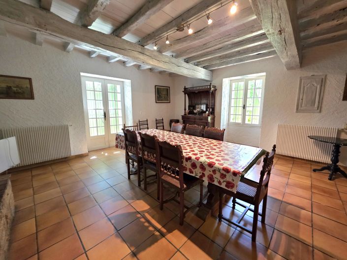 Image No.14-7 Bed House for sale