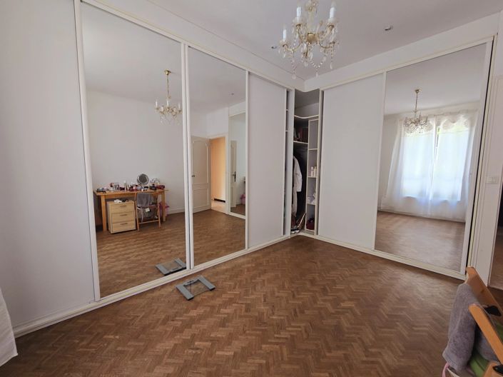 Image No.8-Maison de 6 chambres à vendre à Eymet