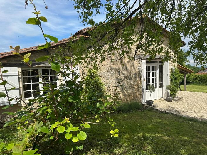 Image No.1-4 Bed House for sale