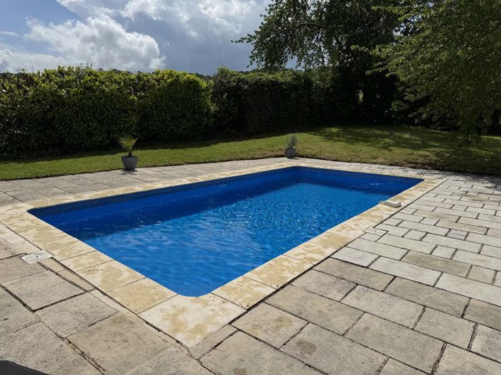 Image No.15-4 Bed House for sale