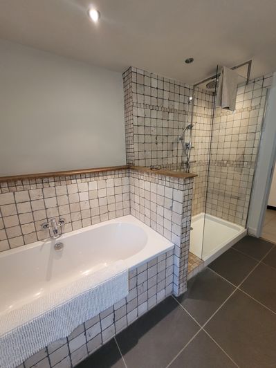 Image No.13-4 Bed House for sale