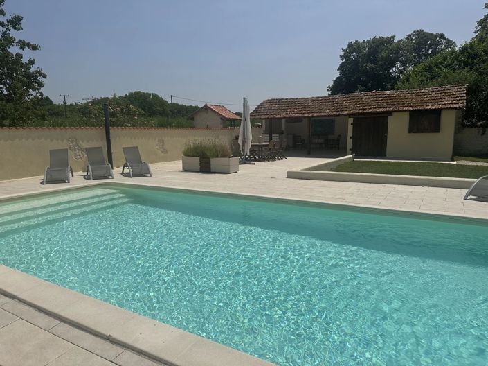 Image No.13-9 Bed House for sale