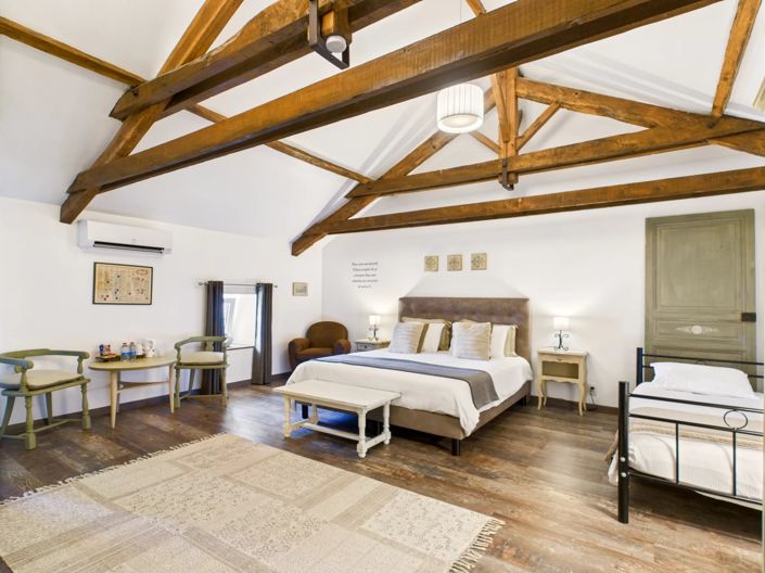 Image No.9-9 Bed House for sale