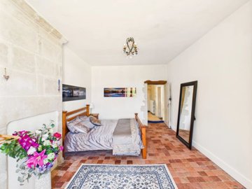 8105957f866ff79f1cc965619e63e868bff58feb8c192