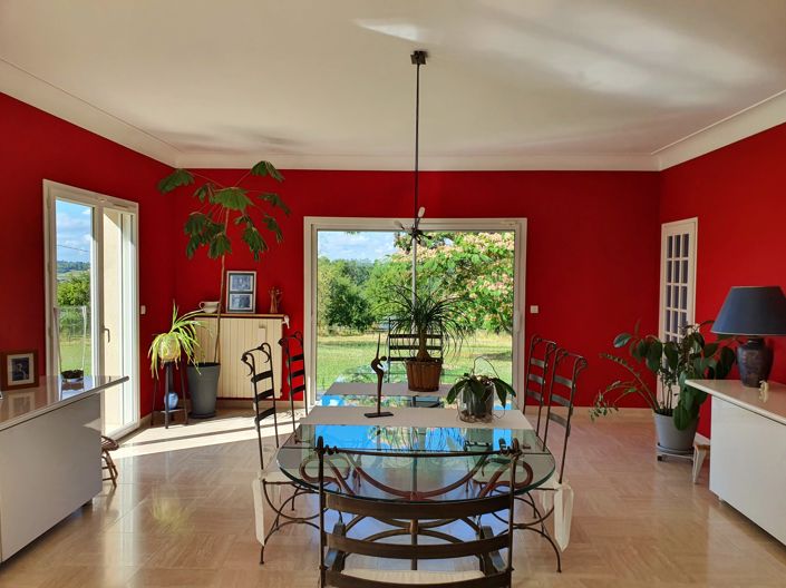 Image No.3-3 Bed House for sale