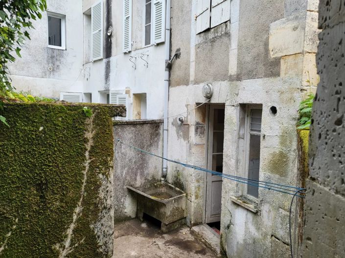 Image No.9-3 Bed House for sale