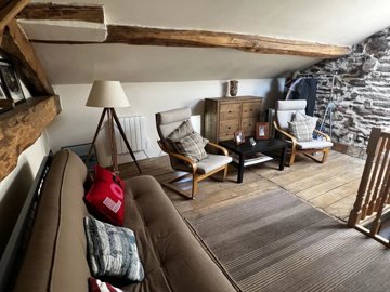 84f0b5490cac993d1965433e74d890ee7908a5b812192