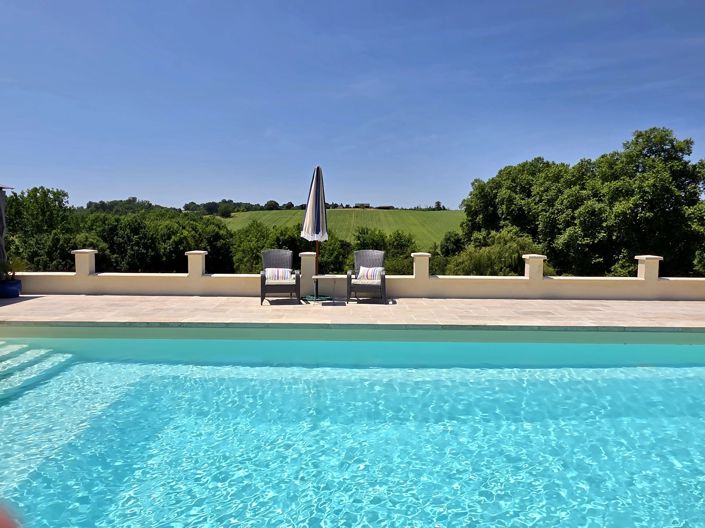 Image No.2-5 Bed House for sale