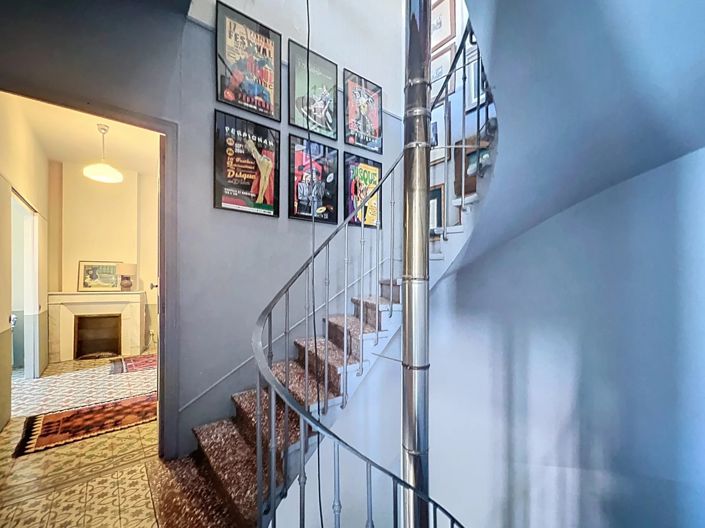 Image No.8-5 Bed Village House for sale