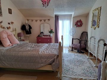 15c6f150340a6de75dda8e845d2688422e3d8308bd192