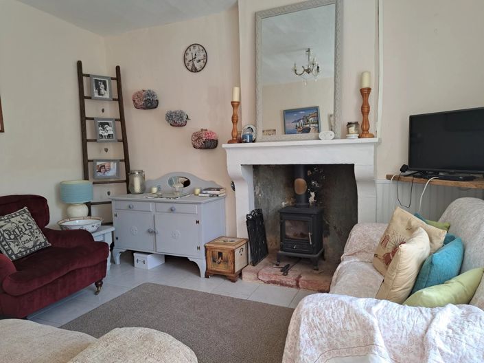 Image No.4-3 Bed Village House for sale