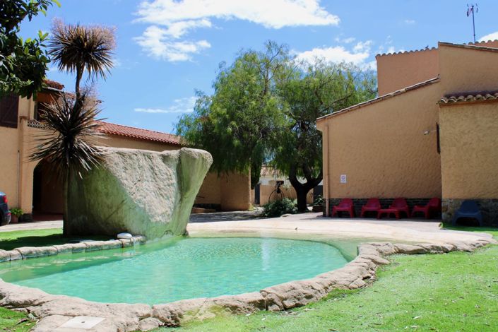 Image No.1-9 Bed House for sale