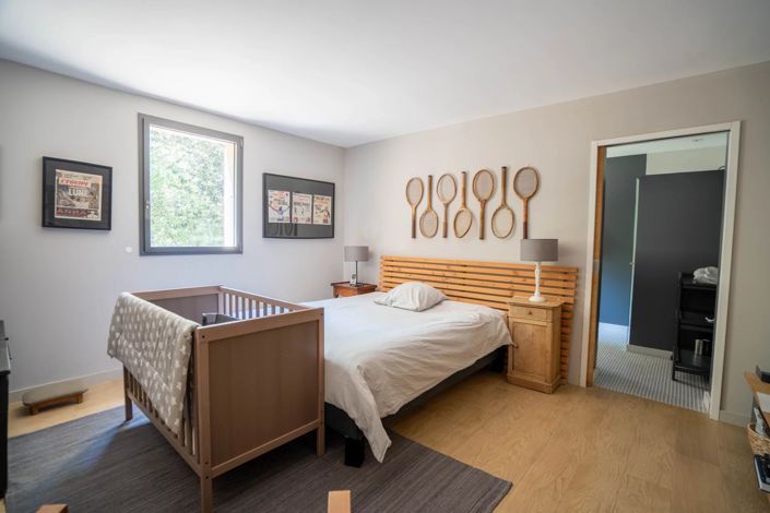 Image No.14-5 Bed House for sale