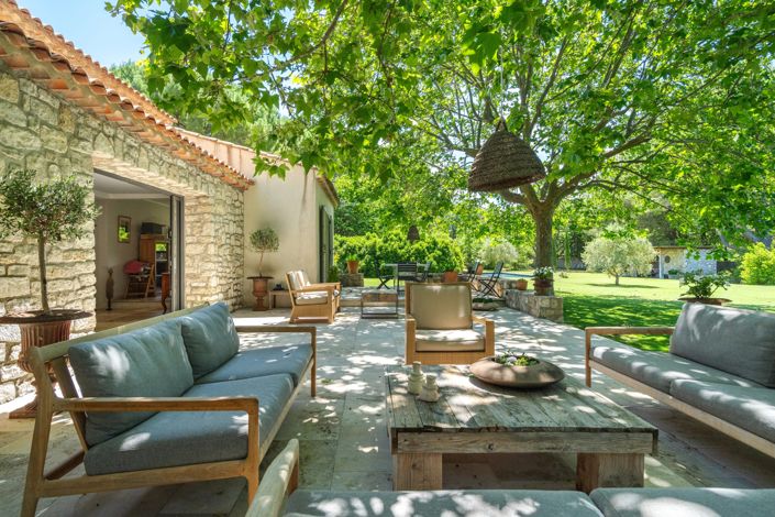 Image No.2-5 Bed House for sale