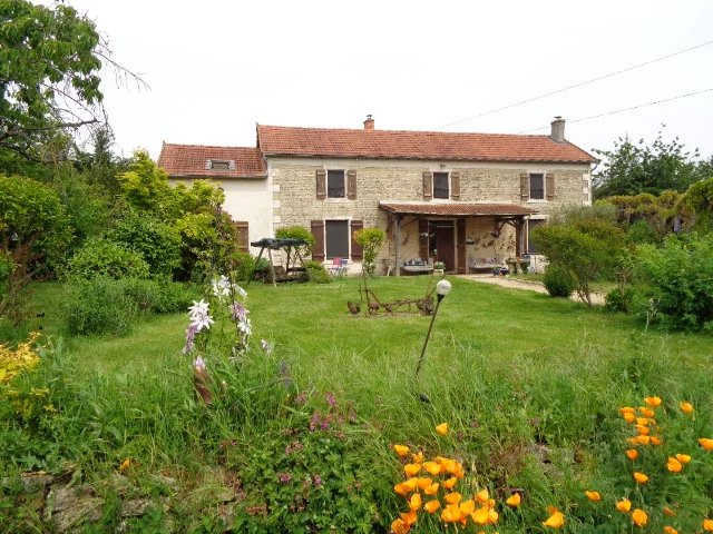 Image No.1-4 Bed Village House for sale
