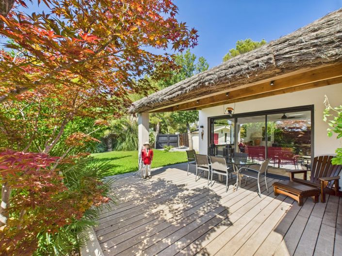 Image No.15-7 Bed House for sale