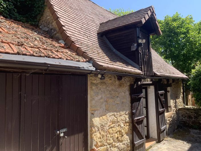 Image No.2-Maison de 2 chambres à vendre à Hautefort