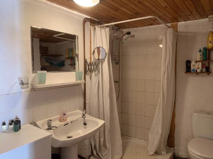 Image No.9-2 Bed House for sale