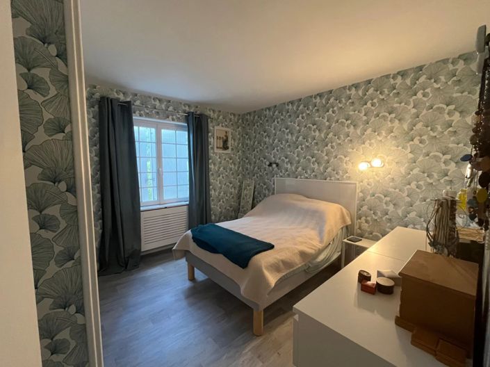 Image No.6-4 Bed House for sale