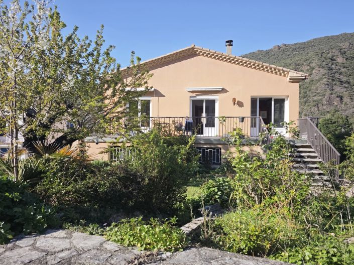 Image No.2-4 Bed House for sale