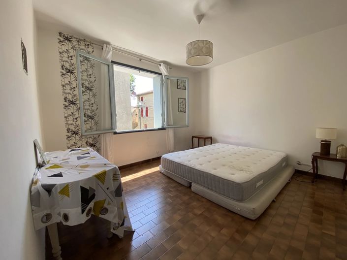 Image No.5-Maison de village de 5 chambres à vendre à Azillanet