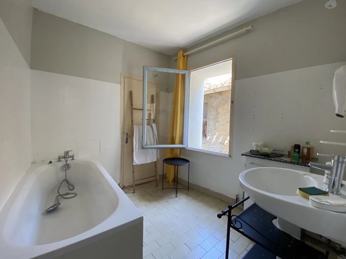 Image No.7-Maison de village de 5 chambres à vendre à Azillanet