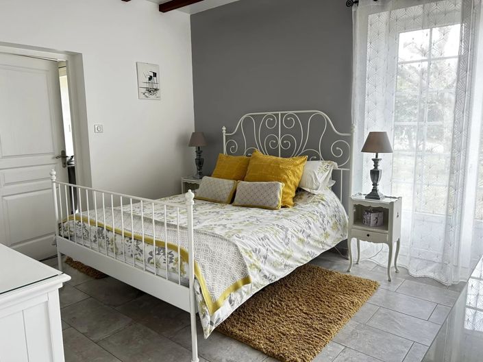 Image No.15-4 Bed House for sale