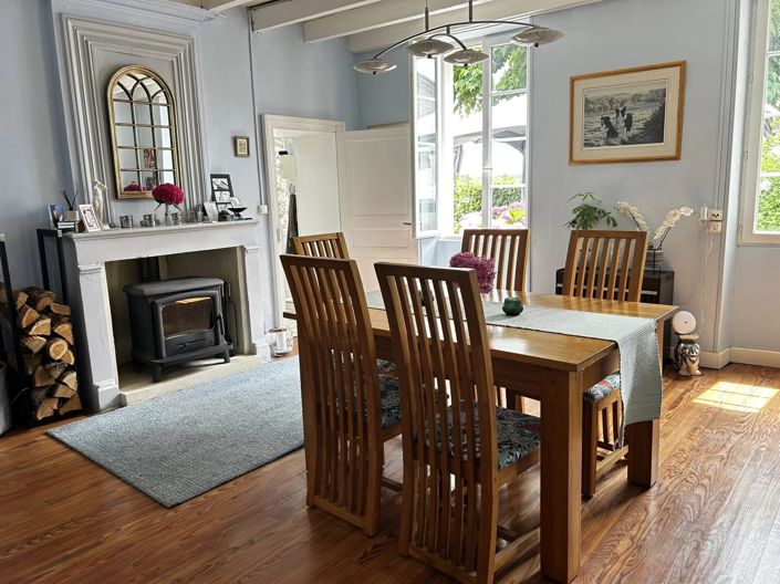 Image No.4-4 Bed House for sale