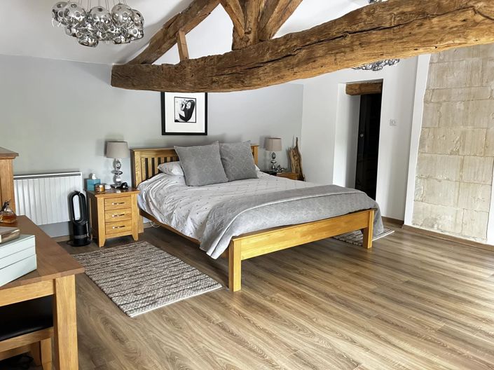 Image No.8-4 Bed House for sale