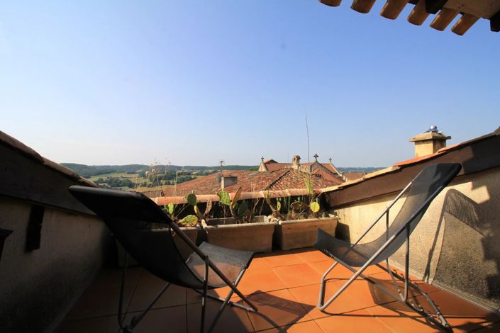 Image No.13-6 Bed Village House for sale