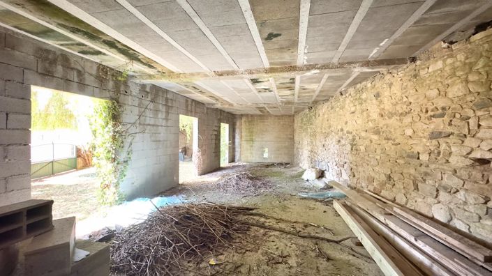 Image No.15-5 Bed House for sale