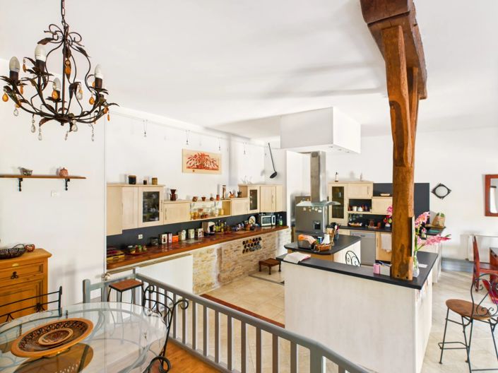 Image No.7-5 Bed House for sale