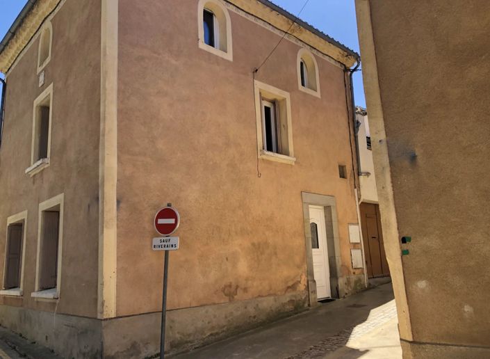 Image No.1-3 Bed House for sale