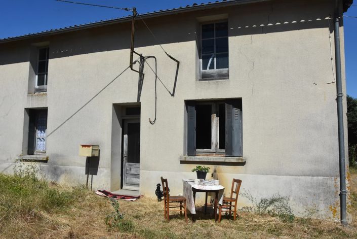 Image No.15-3 Bed Village House for sale