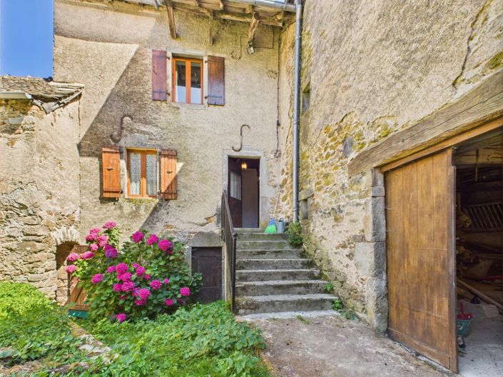 Image No.14-2 Bed Village House for sale