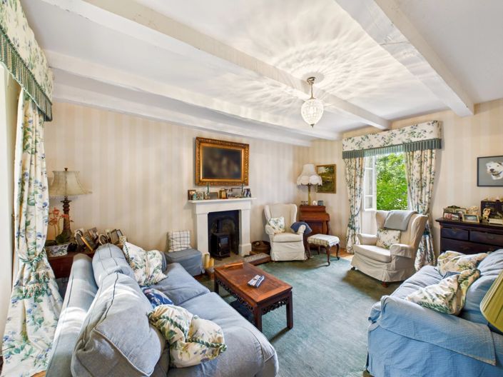 Image No.15-4 Bed House for sale