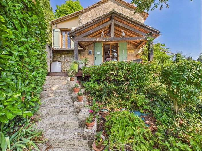 Image No.1-2 Bed Village House for sale