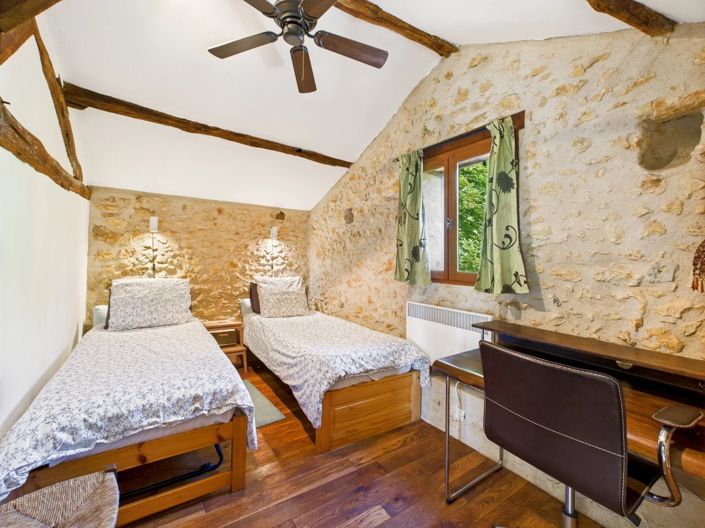 Image No.9-2 Bed Village House for sale