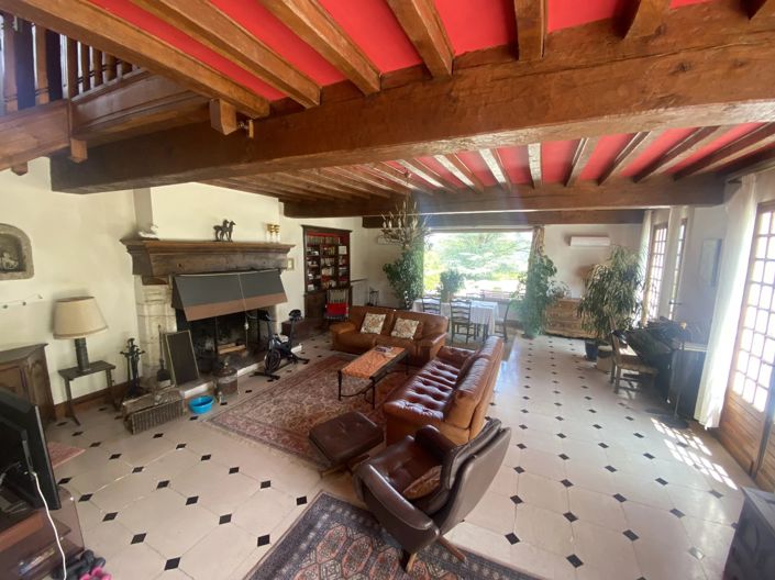 Image No.11-7 Bed House for sale