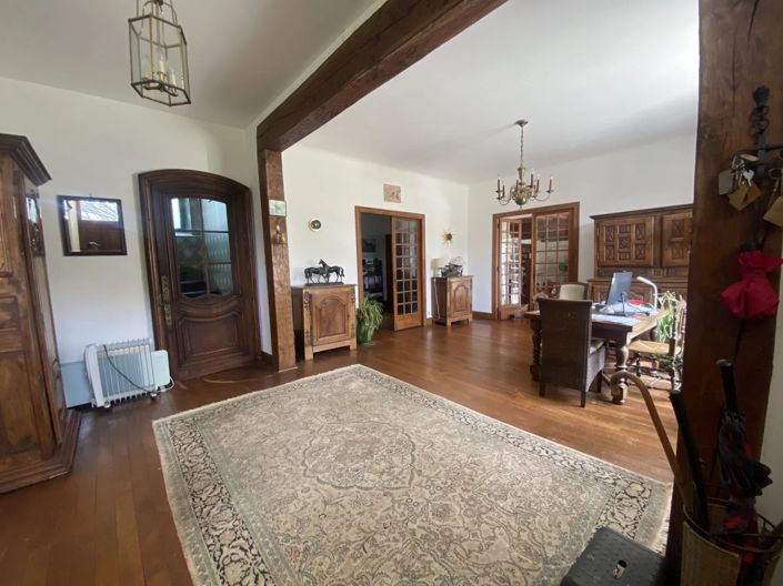 Image No.4-7 Bed House for sale