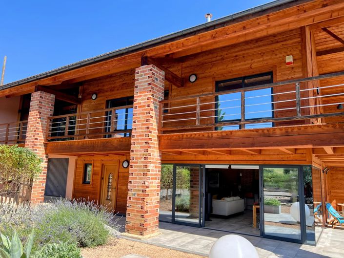 Image No.1-3 Bed House for sale