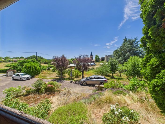 Image No.2-4 Bed House for sale