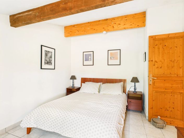 Image No.12-4 Bed House for sale