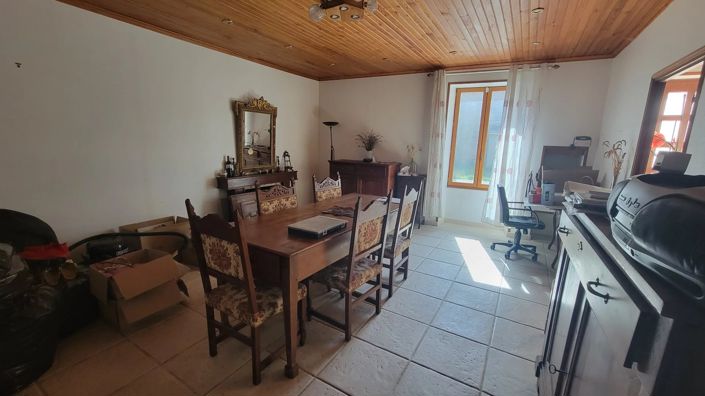 Image No.4-1 Bed Village House for sale