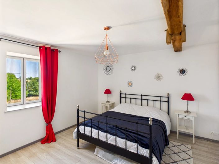 Image No.10-Maison de 6 chambres à vendre à Nanteuil-en-Vallée